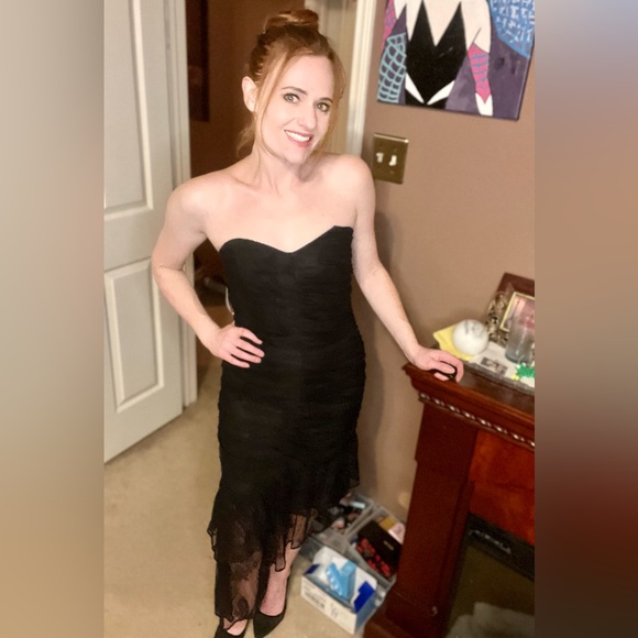 Sexy Black NWT Eleanora Dress in black, size small, never worn ❤️❤️❤️